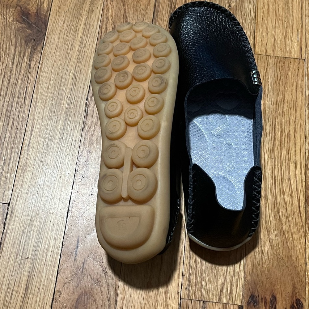 Black Pebble Sole Comfort Loafers Size 39 US 8/8.5 Slip On Very Comfortable - Picture 4 of 5